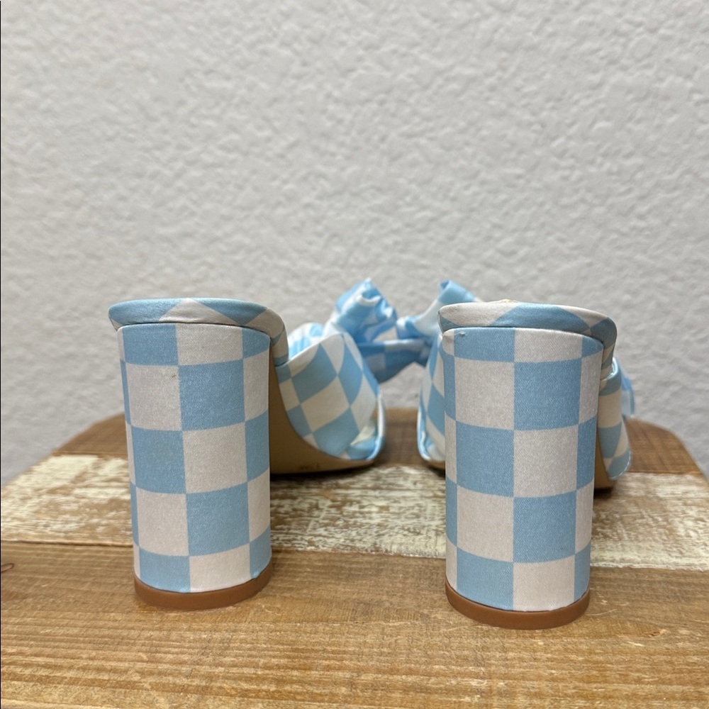 Gianni Bini Checkered Blue White Heel Sandals Size 7.5 - Picture 5 of 7